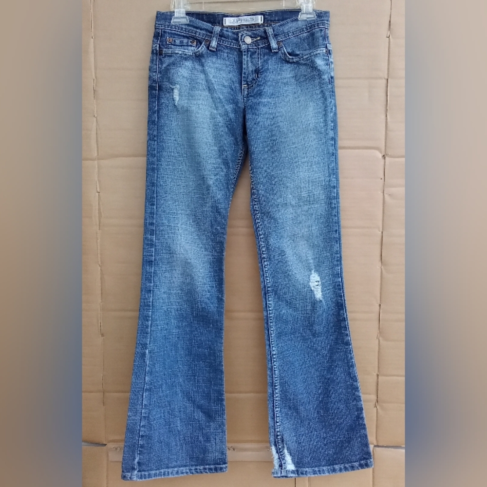 Women's Express Boot Cut Cetine Jeans Ripped / Distressed Style Precision Fit